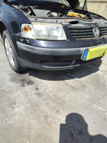 PARAGOLPES DELANTERO VOLKSWAGEN PASSAT VARIANT (3B5) 