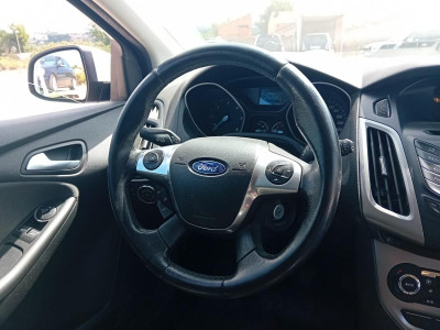 FORD FOCUS BERLINA (CEW)