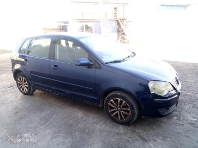 VOLKSWAGEN POLO IV (9N3)