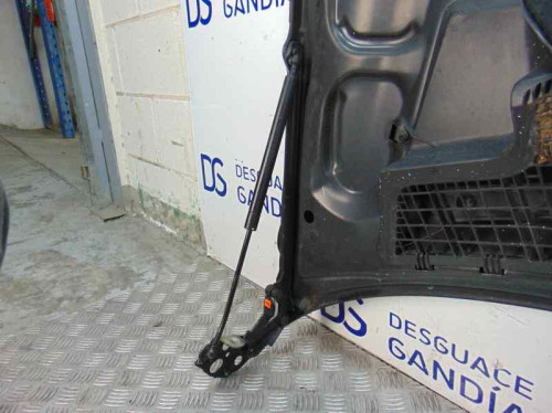  CAPO MERCEDES-BENZ CLASE E (BM 210) BERLINA 