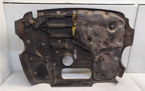 TAPA MOTOR Kia SORENTO (BL) 