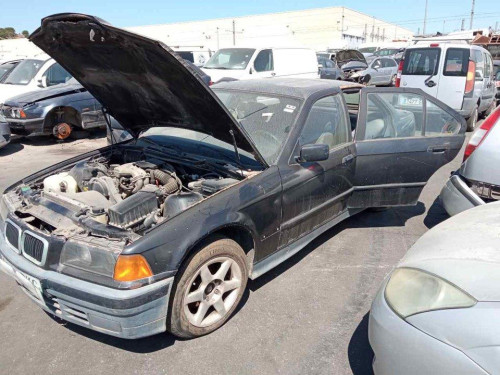  BMW SERIE 3 BERLINA (E36) 