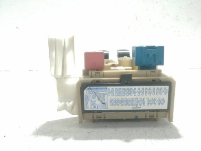 CAJA RELES / FUSIBLES, TOYOTA, AVENSIS CROSS SPORT (T27)