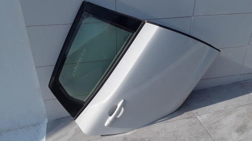 PUERTA TRASERA DERECHA VOLVO V40 