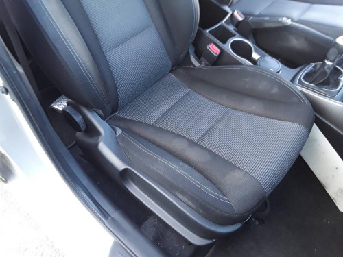 ASIENTO DELANTERO DERECHO HYUNDAI I30 (GD) 