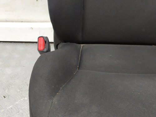 ASIENTO DELANTERO IZQUIERDO Toyota YARIS (KSP1/NLP1/NSP1) 