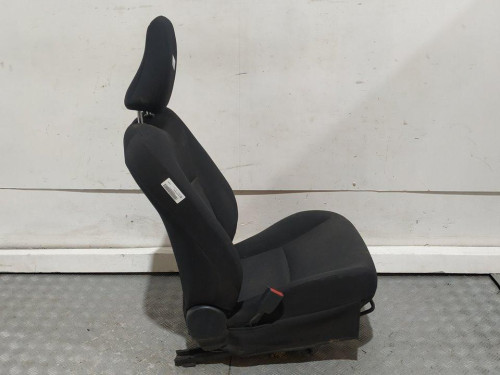 ASIENTO DELANTERO IZQUIERDO Toyota YARIS (KSP1/NLP1/NSP1) 