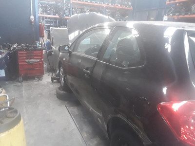 TOYOTA AURIS (E15)