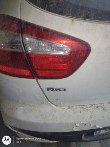 PILOTO TRASERO IZQUIERDO INTERIOR Kia RIO (UB) 