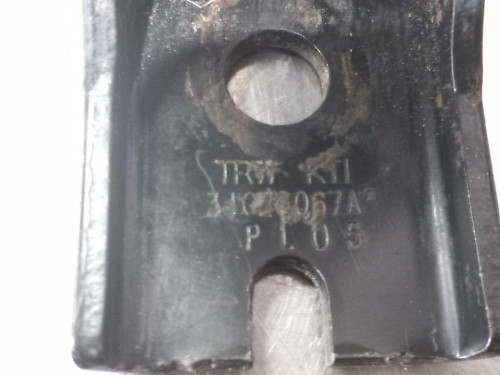  ENGANCHE CINTURON TRASERO DERECHO FORD FIESTA (CNN) 