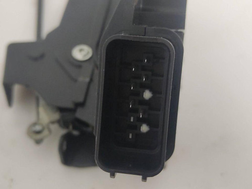 CERRADURA PUERTA TRASERA DERECHA Ford FOCUS SPORTBREAK (CB4) 