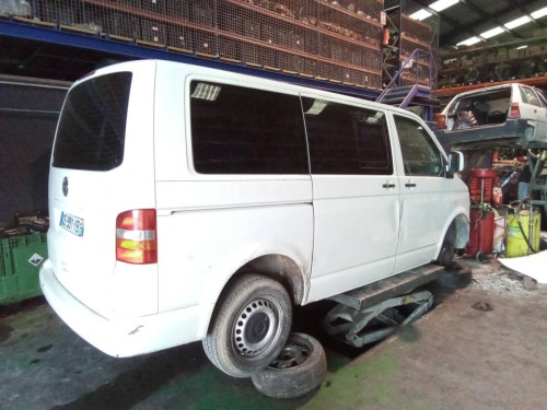 VOLKSWAGEN T5 TRANSPORTER FURGÓN/COMBI (7H) 
