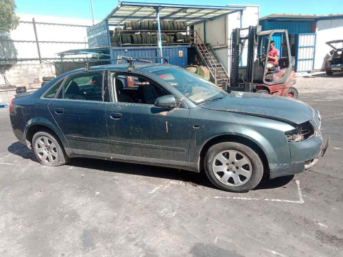  AUDI A4 BERLINA (8E) 