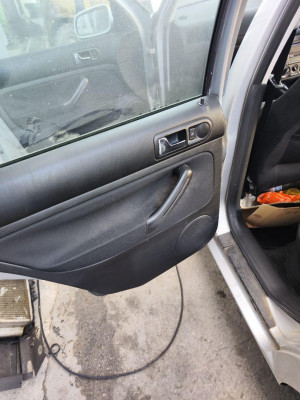 ELEVALUNAS TRASERO IZQUIERDO