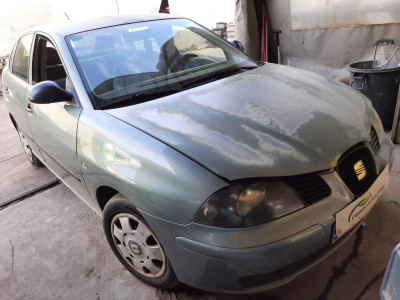 SEAT CORDOBA BERLINA (6L2)