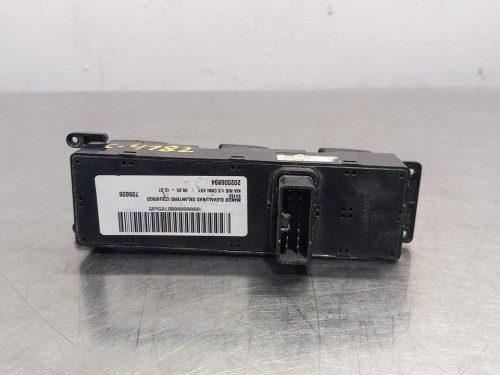  MANDO ELEVALUNAS DELANTERO IZQUIERDO Kia RIO (JB) 