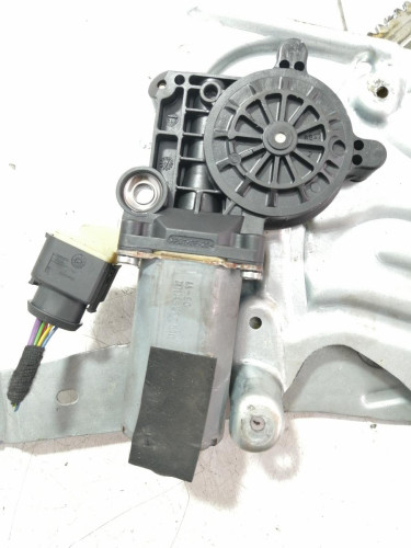  ELEVALUNAS DELANTERO DERECHO VOLVO XC70 