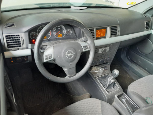  OPEL VECTRA C BERLINA 