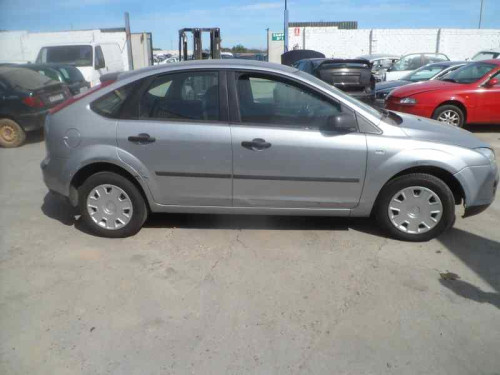 FORD FOCUS BERLINA (CAP) 