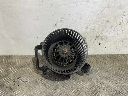 MOTOR CALEFACCION 