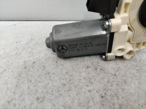MOTOR ELEVALUNAS TRASERO IZQUIERDO Mercedes-Benz CLASE B (BM 245) 