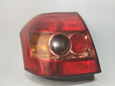PILOTO TRASERO DERECHO, Toyota, COROLLA (E12)