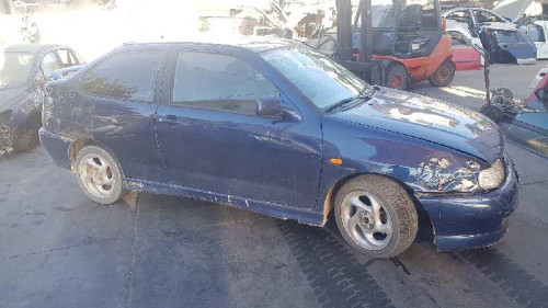 SEAT CORDOBA BERLINA (6K2) — автомобиль-донор на запчасти 