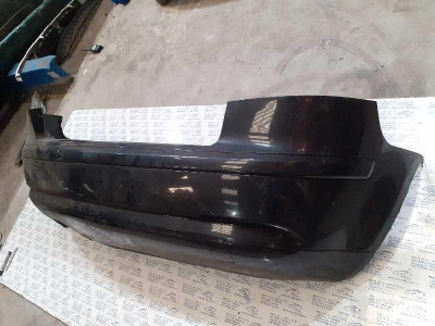 PARAGOLPES TRASERO