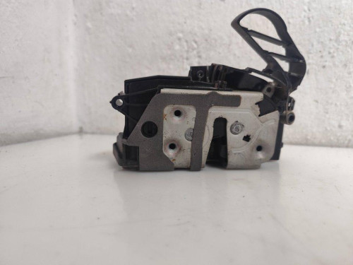  CERRADURA PUERTA DELANTERA DERECHA FORD 