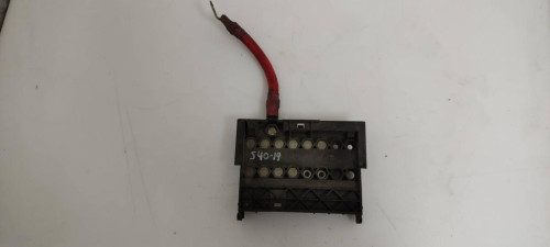  CAJA RELES / FUSIBLES Ford FIESTA (CBK) 