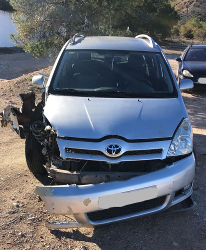TOYOTA COROLLA VERSO (R1) — Donor Vehicle for Used Parts 