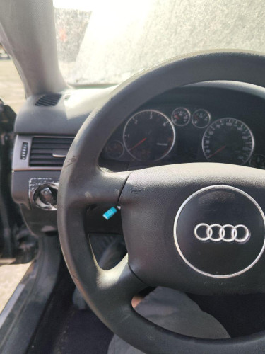 VOLANTE Audi A6 BERLINA (4B2) 
