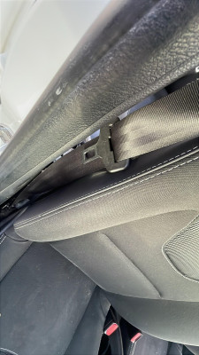 CINTURON SEGURIDAD DELANTERO DERECHO