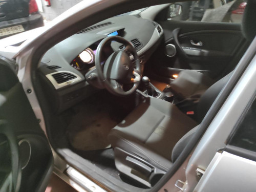 RENAULT MEGANE III BERLINA 5P — автомобиль-донор на запчасти 