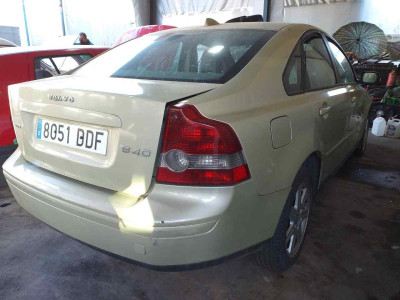 VOLVO S40 BERLINA