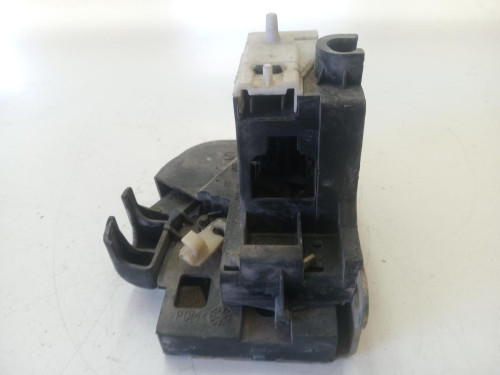 CERRADURA PUERTA DELANTERA DERECHA Renault CLIO II FASE II (B/CB0) 