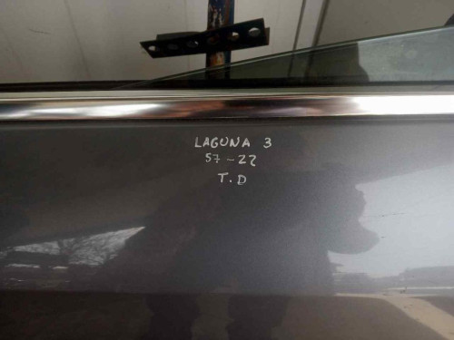 PUERTA TRASERA DERECHA Renault LAGUNA III BERLINA 
