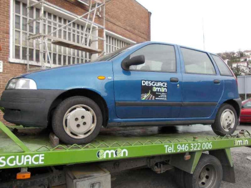  FIAT I PUNTO (176) BERLINA 