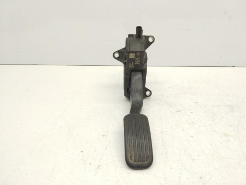 PEDAL ACELERADOR Toyota 