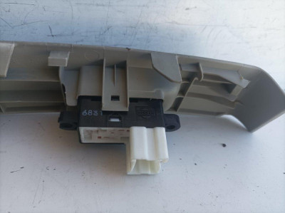 MANDO ELEVALUNAS DELANTERO DERECHO, NISSAN, MICRA (K12E)