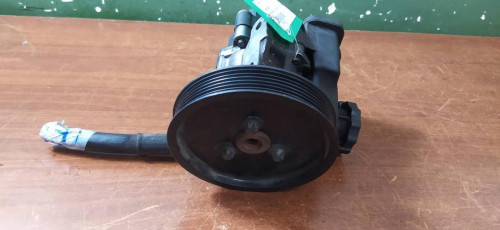 BOMBA DIRECCION MERCEDES-BENZ VITO KOMBI (639) 