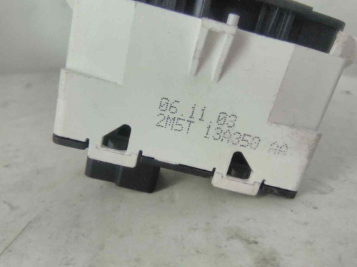  WARNING FORD FOCUS BERLINA (CAK) 