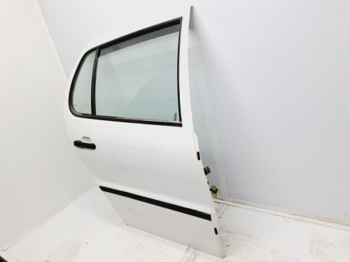PUERTA TRASERA DERECHA VOLKSWAGEN POLO III BERLINA (6N2) 