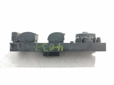 MANDO ELEVALUNAS DELANTERO IZQUIERDO, FORD, FOCUS BERLINA (CAP)