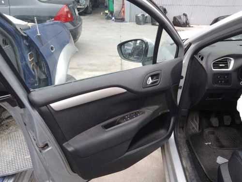 CITROEN C4 BERLINA — vehículo donante para recambios 