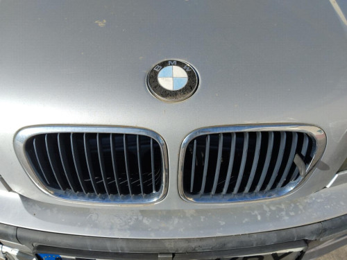 REJILLA DELANTERA BMW 3 Touring (E46)(1999->) BMW 3 Touring (E46)(1999->) 