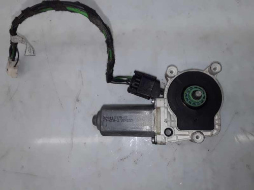 MOTOR ELEVALUNAS DELANTERO IZQUIERDO 