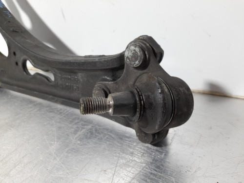 BRAZO SUSPENSION INFERIOR DELANTERO IZQUIERDO Audi A3 (8P1) 