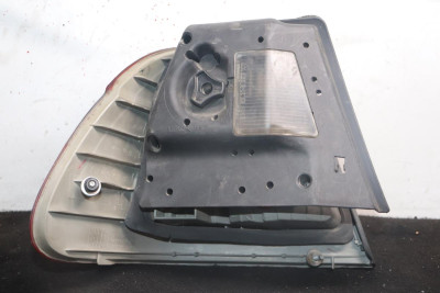 PILOTO TRASERO IZQUIERDO, BMW, SERIE 3 BERLINA (E46)