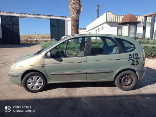 Renault Scenic I (JA...)(1999->) — vehículo donante para recambios 